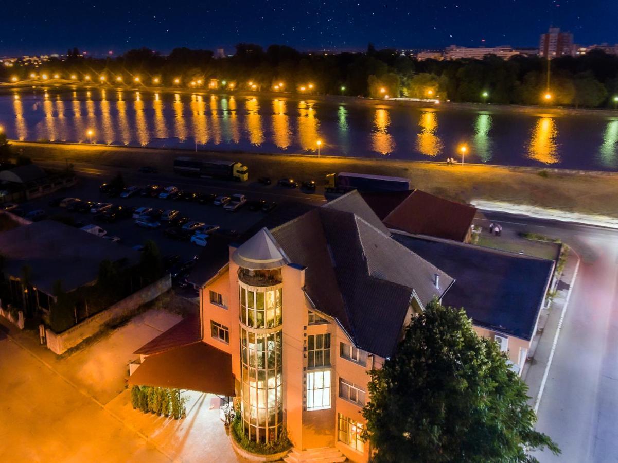 Motel Dasiana Târgu Jiu Esterno foto