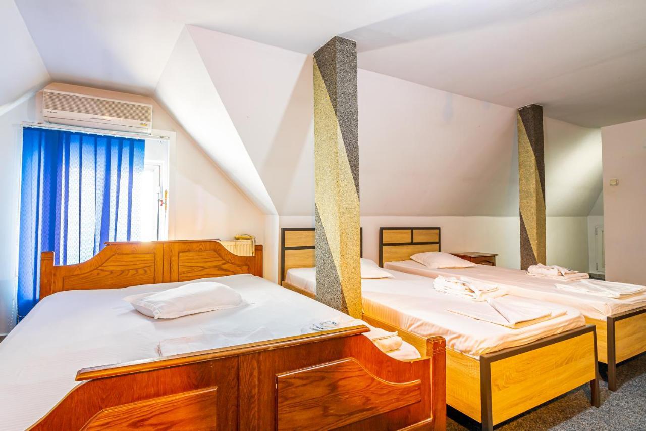 Motel Dasiana Târgu Jiu Esterno foto