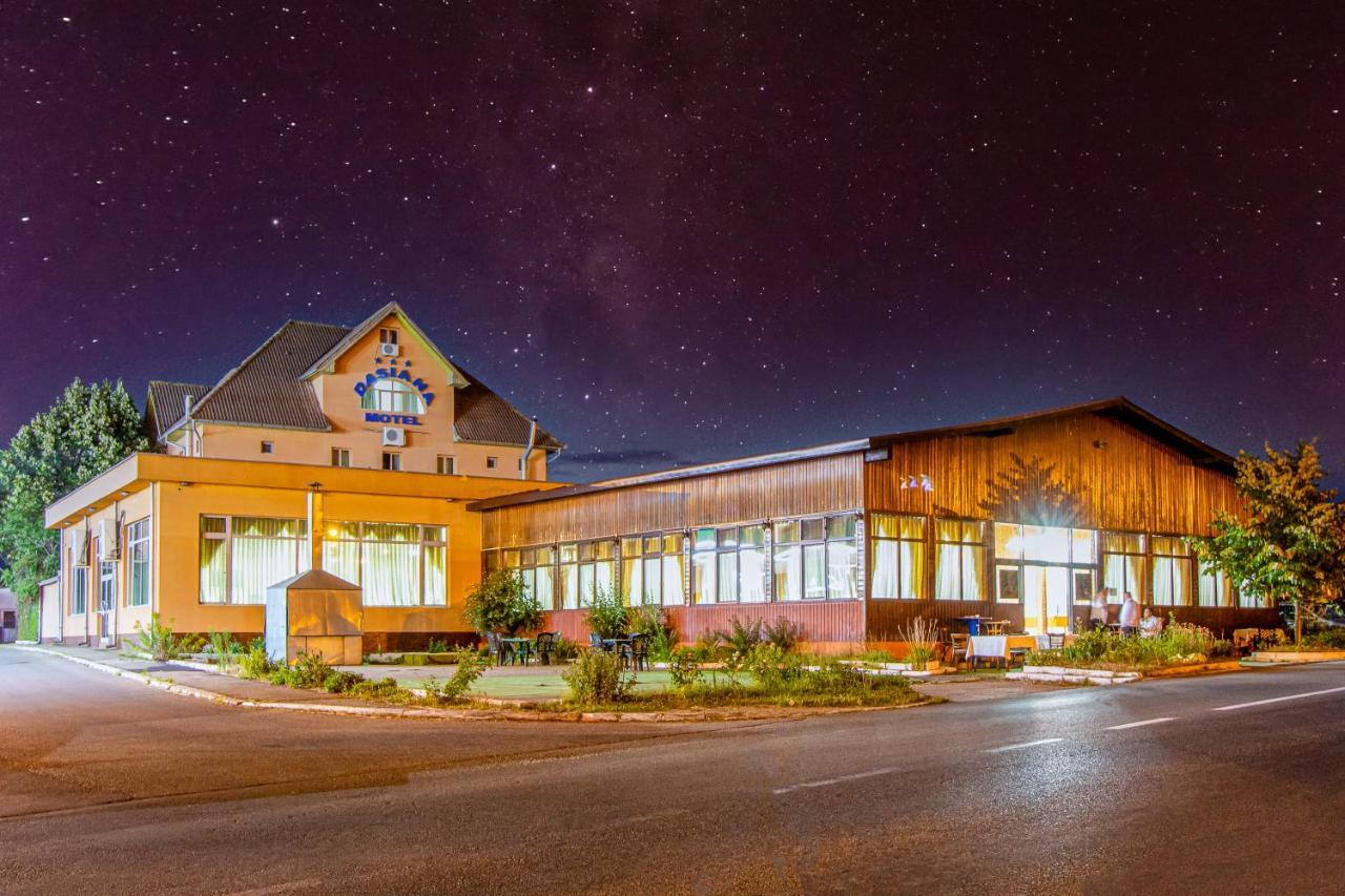 Motel Dasiana Târgu Jiu Esterno foto