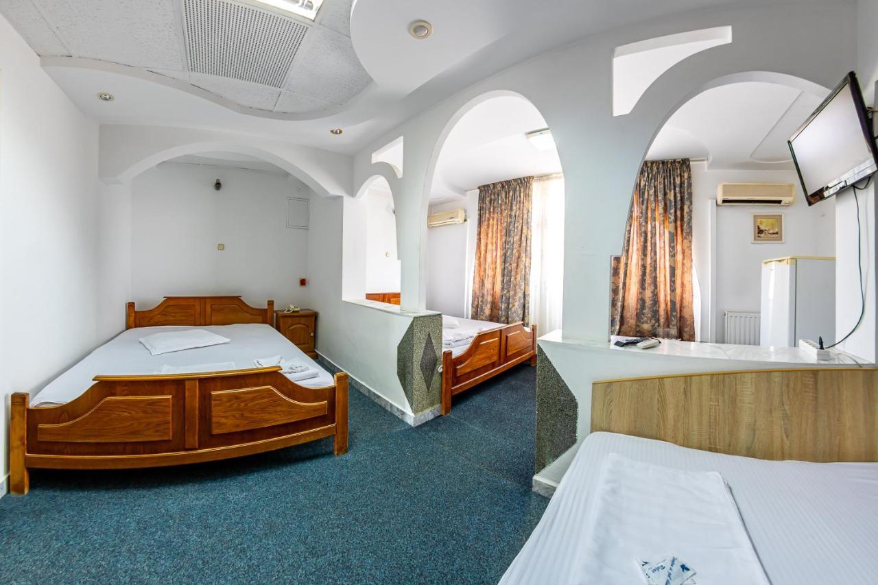 Motel Dasiana Târgu Jiu Esterno foto