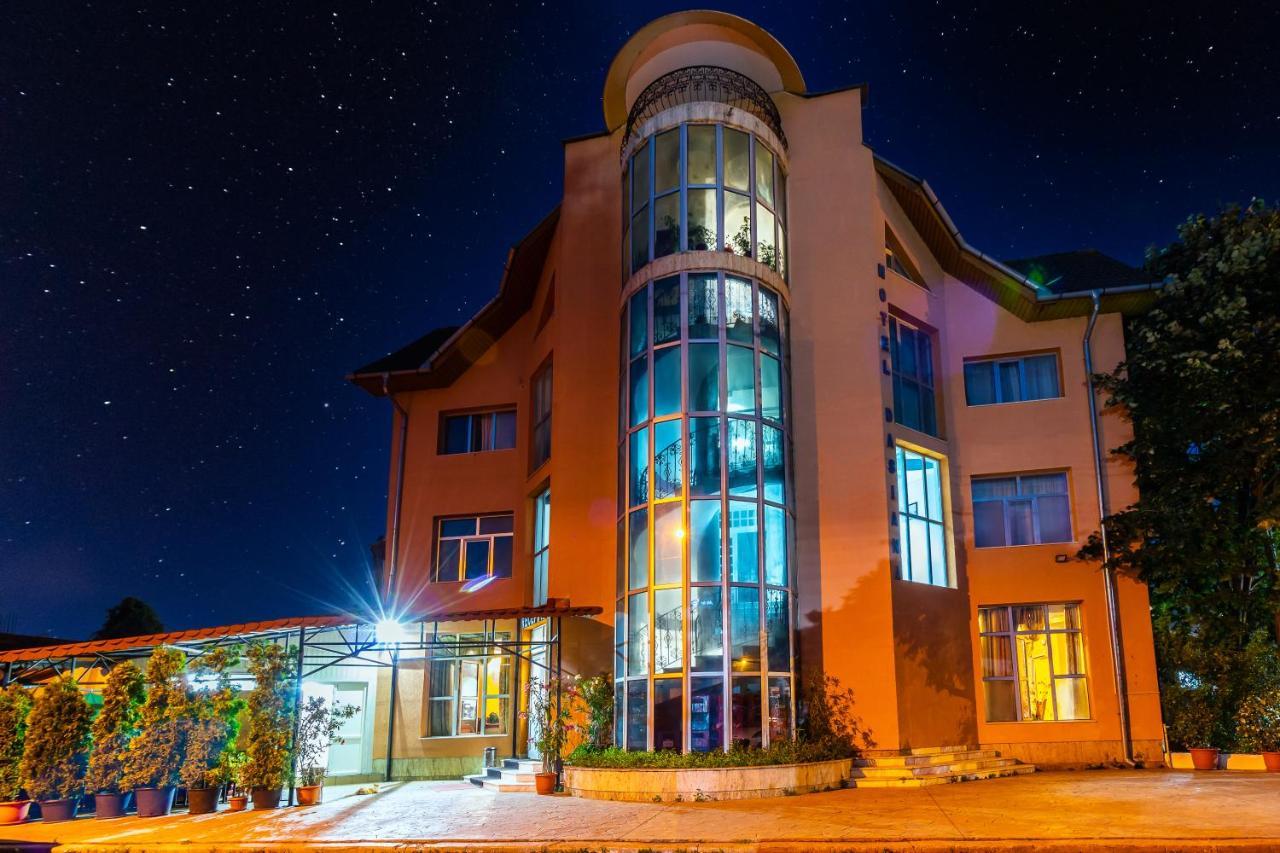 Motel Dasiana Târgu Jiu Esterno foto